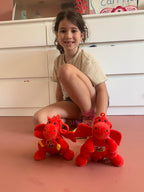 Celt - Draigi bach (sings the anthem)